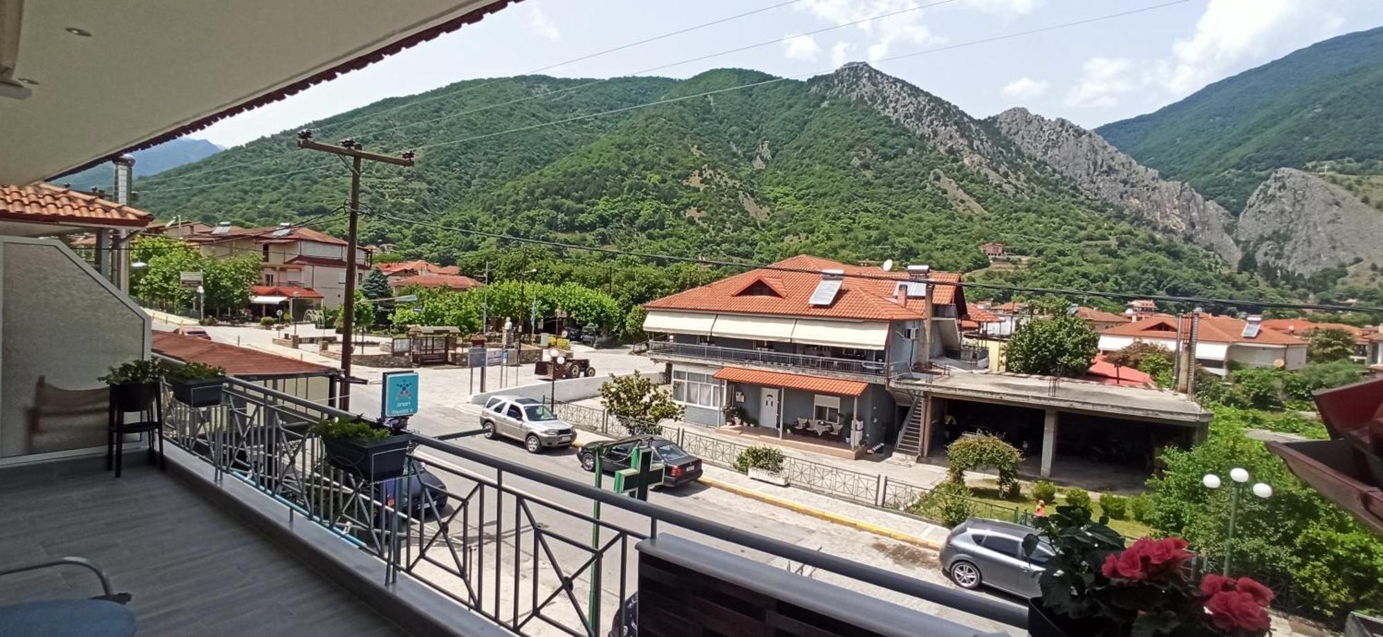 ενοικίαση διαμερίσματος λουτράκι Apartment *
